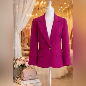 Blazer. Gorgeous colour and fit!